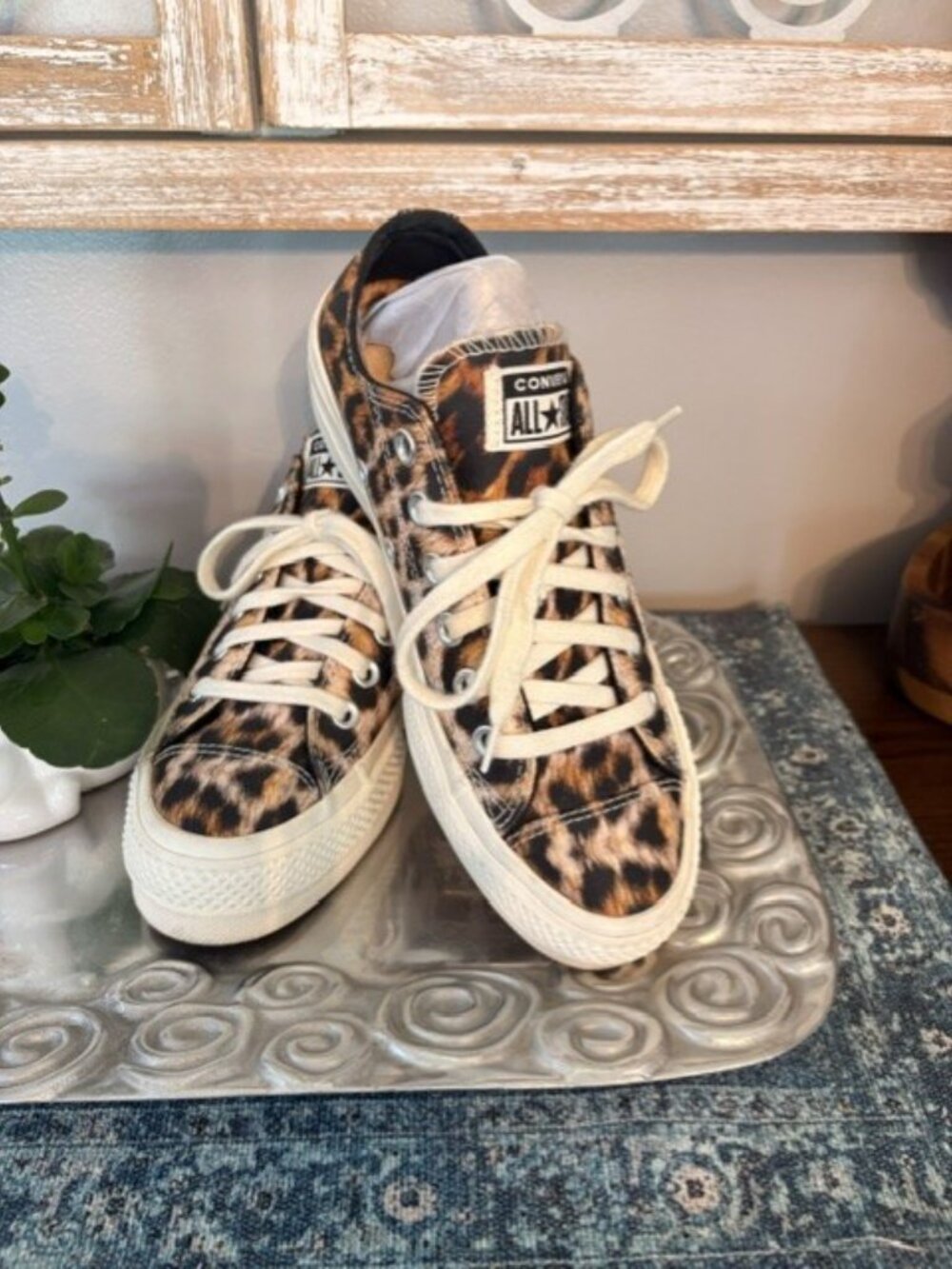 Converse All-Star Low Top Leopard Print Platform Women's Sneakers Size 6